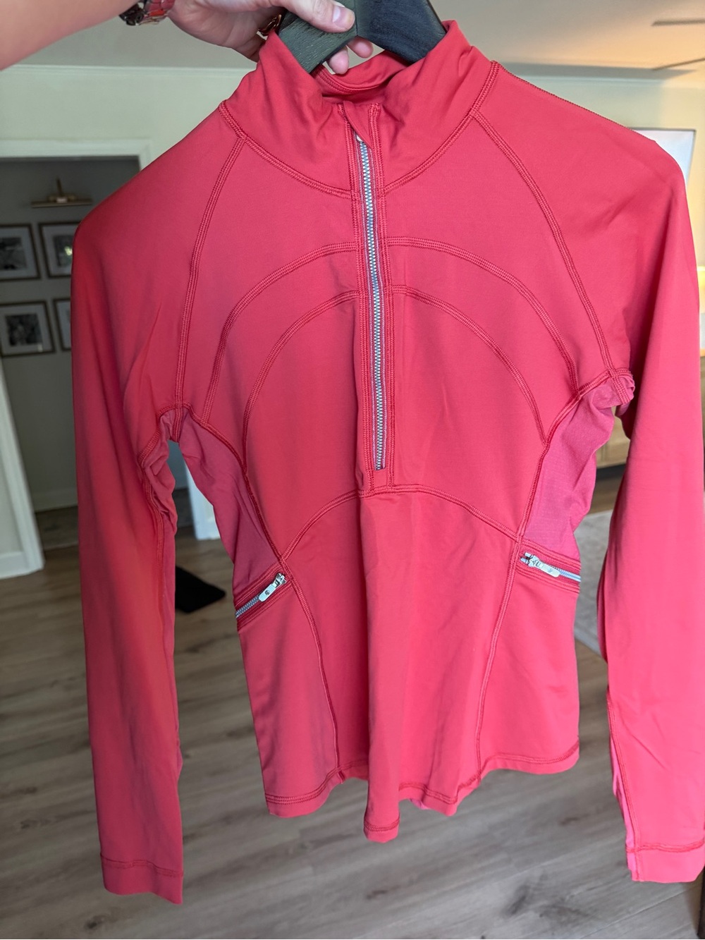 Lululemon long sleeve 1/4 zip top size